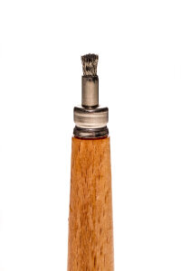 Tune In Siebbürste Holzgriff